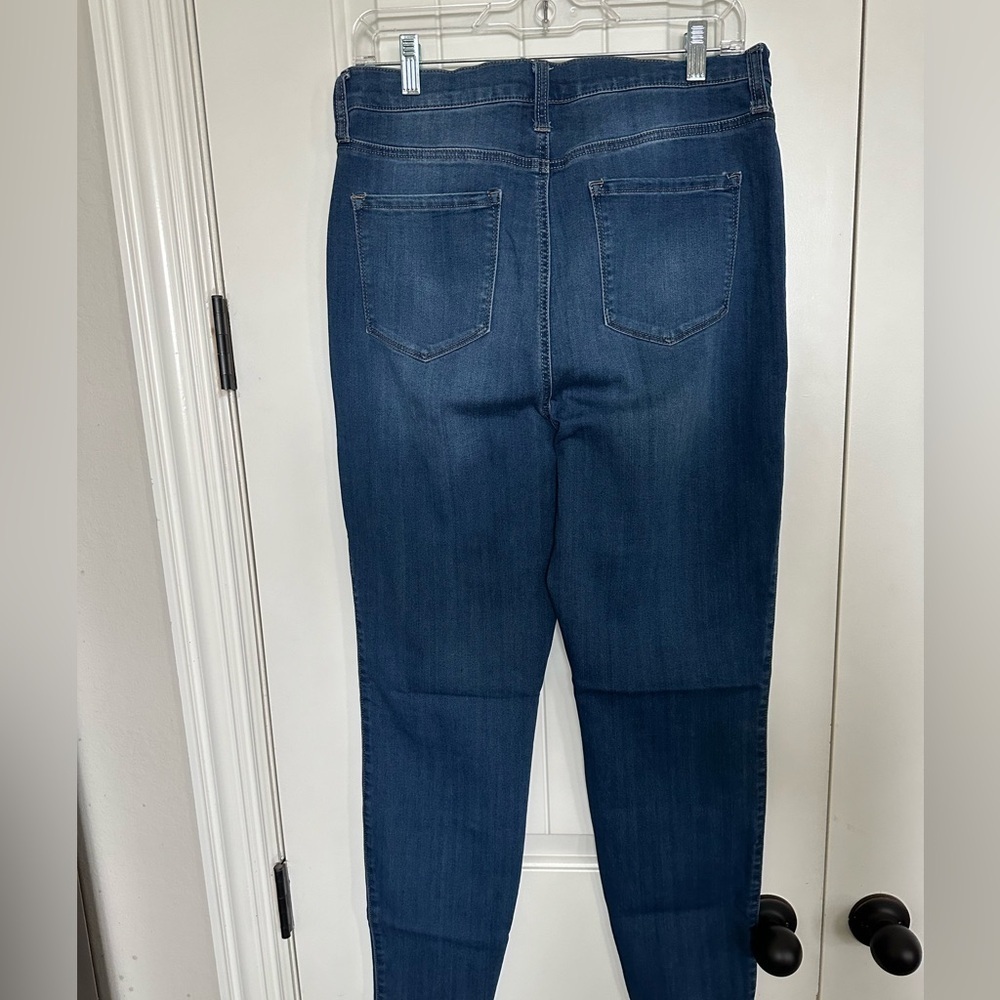 Women’s Skinny Curvy Jeans-size 15 - Picture 2 of 3